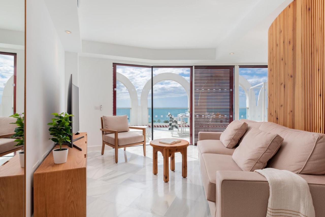 Tower Suites By Upper Luxury Housing - Parque Santiago Playa de las Américas Extérieur photo